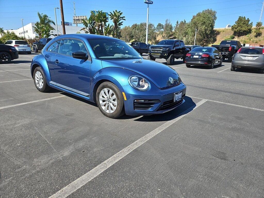 Used 2017 Volkswagen Beetle 1.8T S Hatchback