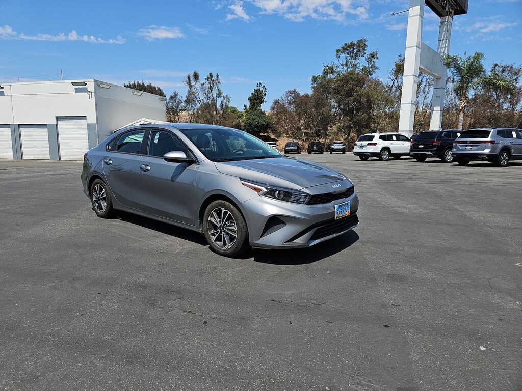 Used 2024 Kia Forte LXS Sedan