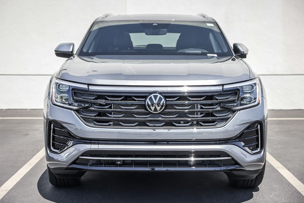 New 2026 Volkswagen Atlas Cross Sport 2.0T SEL Premium R-Line SUV