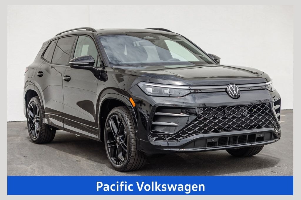 New 2026 Volkswagen Tiguan 2.0T SE R-Line Black SUV