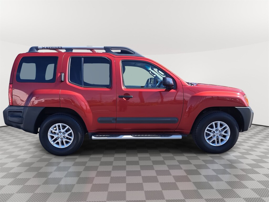 Used 2015 Nissan Xterra S SUV