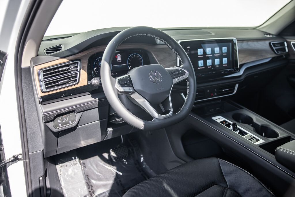 New 2026 Volkswagen Atlas 2.0T SE SUV