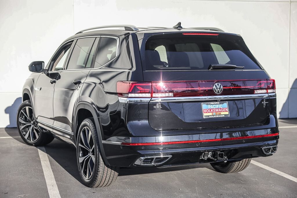 New 2026 Volkswagen Atlas 2.0T SEL Premium R-Line SUV