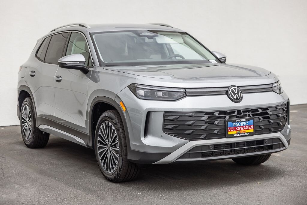 New 2026 Volkswagen Tiguan 2.0T S SUV