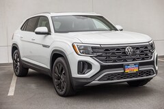 2026 Volkswagen Atlas Cross Sport 2.0T SE w/Technology SUV