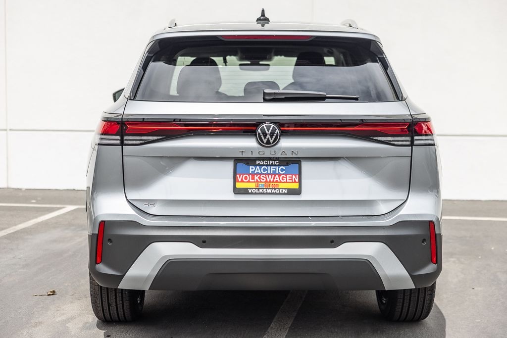New 2026 Volkswagen Tiguan 2.0T SE SUV