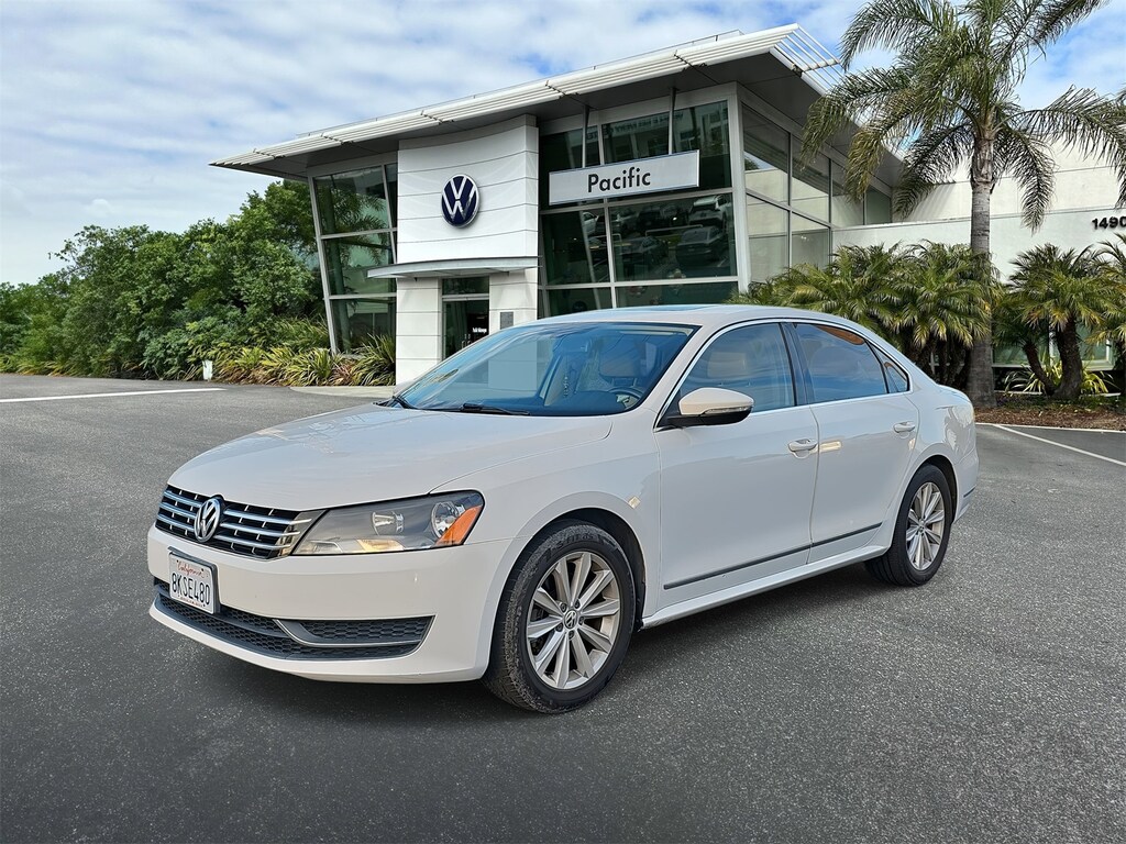 Used 2012 Volkswagen Passat 2.5 SEL Sedan