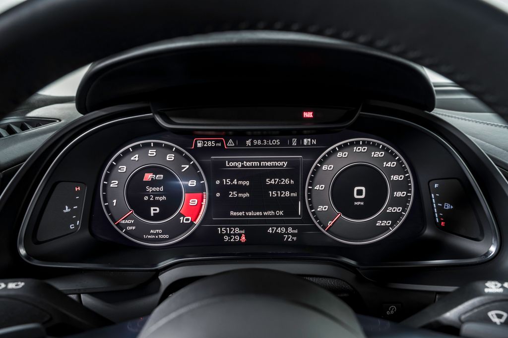 2021 Audi R8 Base - Photo 16
