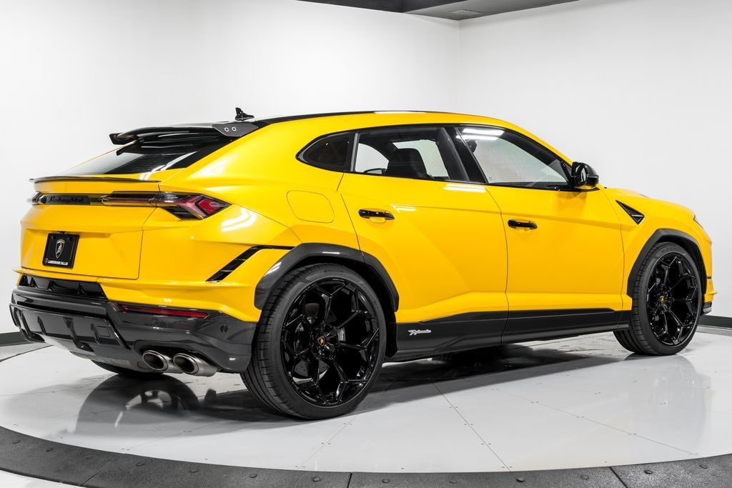 Used 2023 Lamborghini Urus Performante SUV