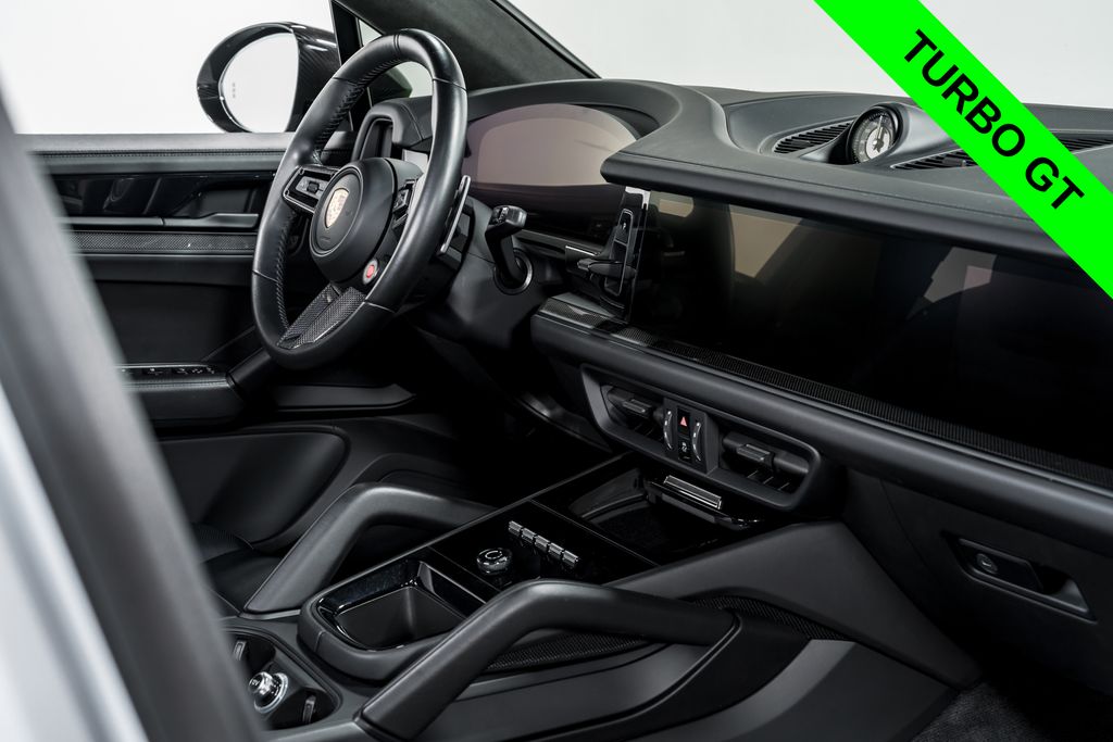 2024 Porsche Cayenne Coup Turbo GT - Photo 37
