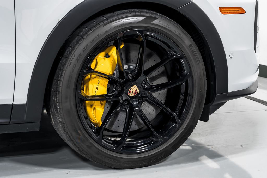 2024 Porsche Cayenne Coup Turbo GT - Photo 51