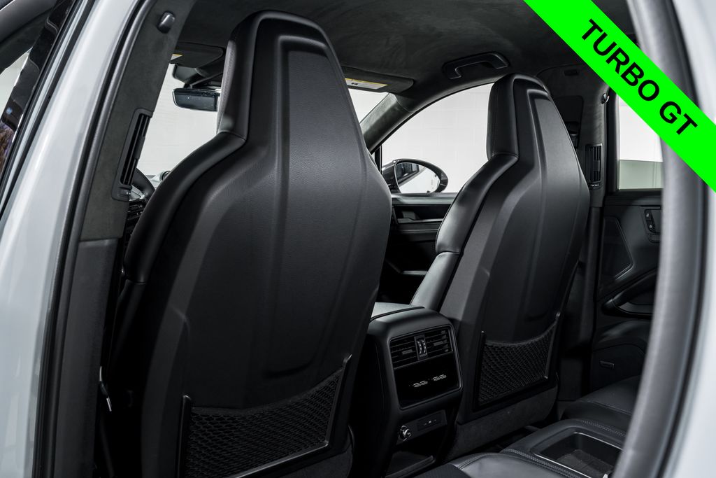 2024 Porsche Cayenne Coup Turbo GT - Photo 31
