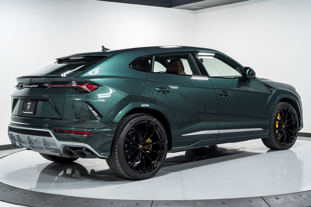 Used 2022 Lamborghini Urus SUV