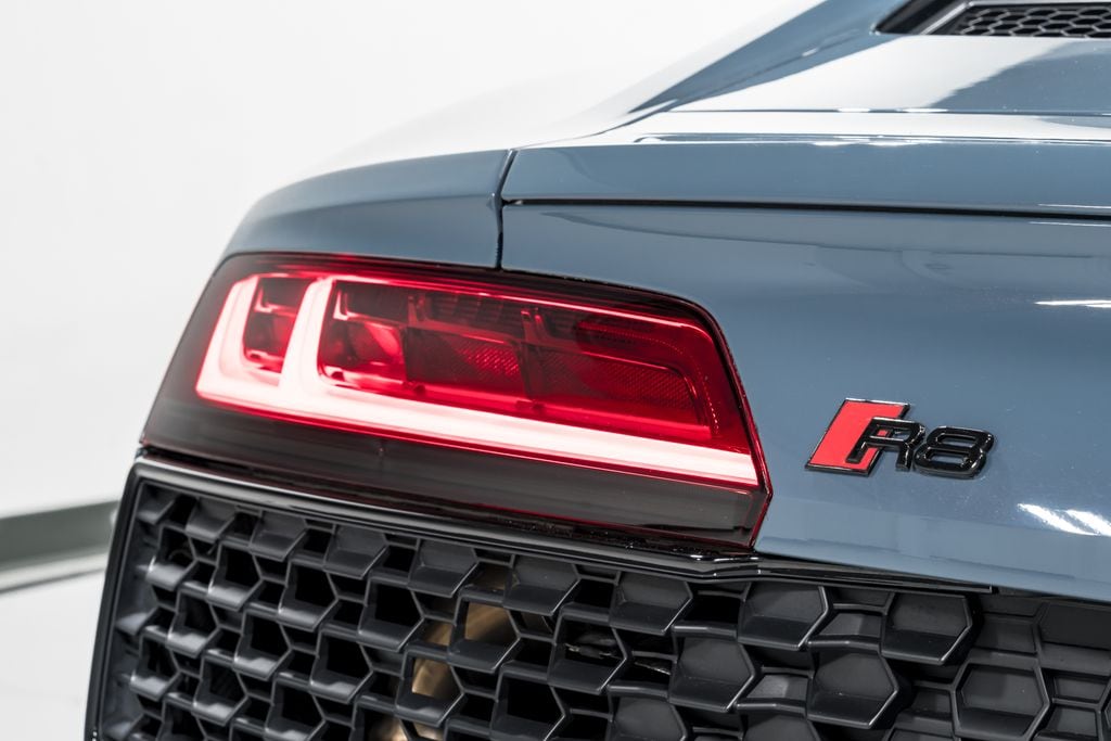 2021 Audi R8 Base - Photo 46