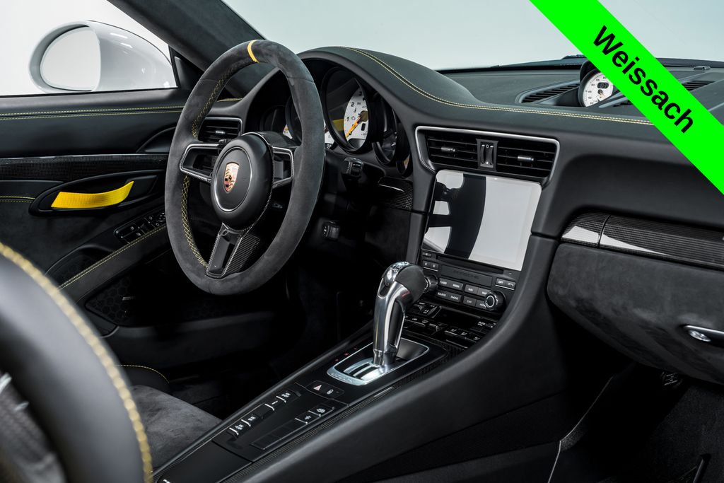 2018 Porsche 911 GT2 RS - Photo 32