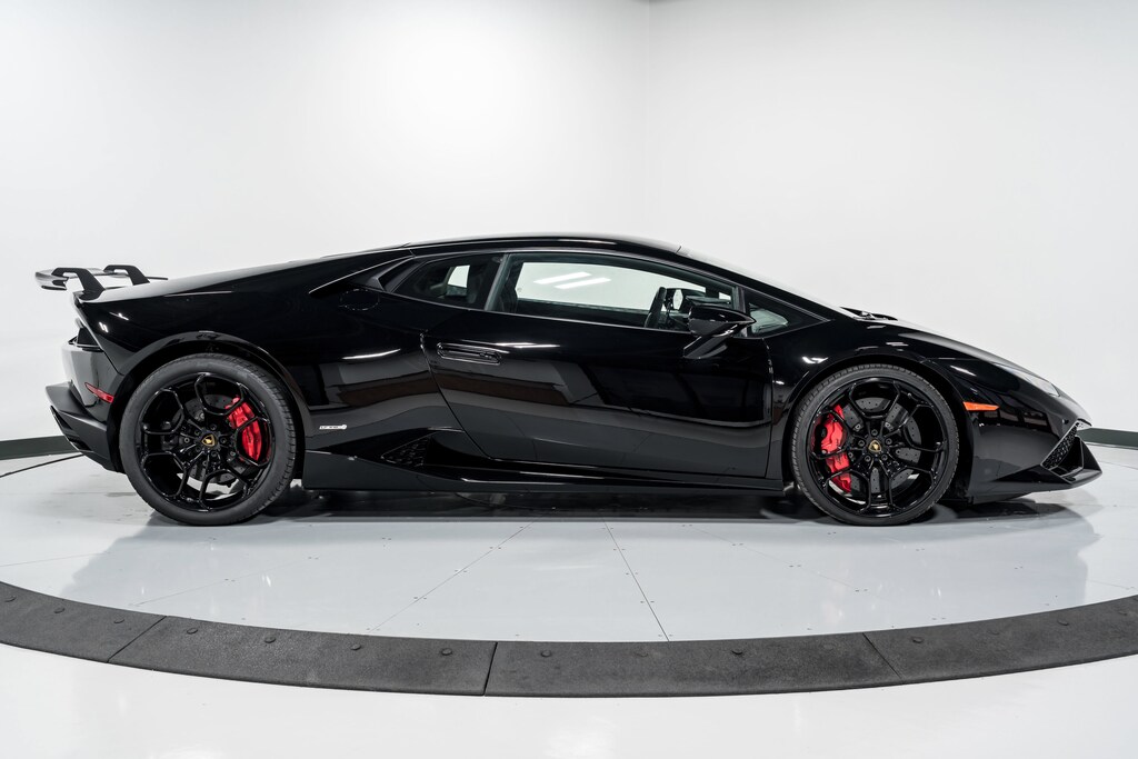 Used 2015 Lamborghini Huracan LP610-4 Coupe