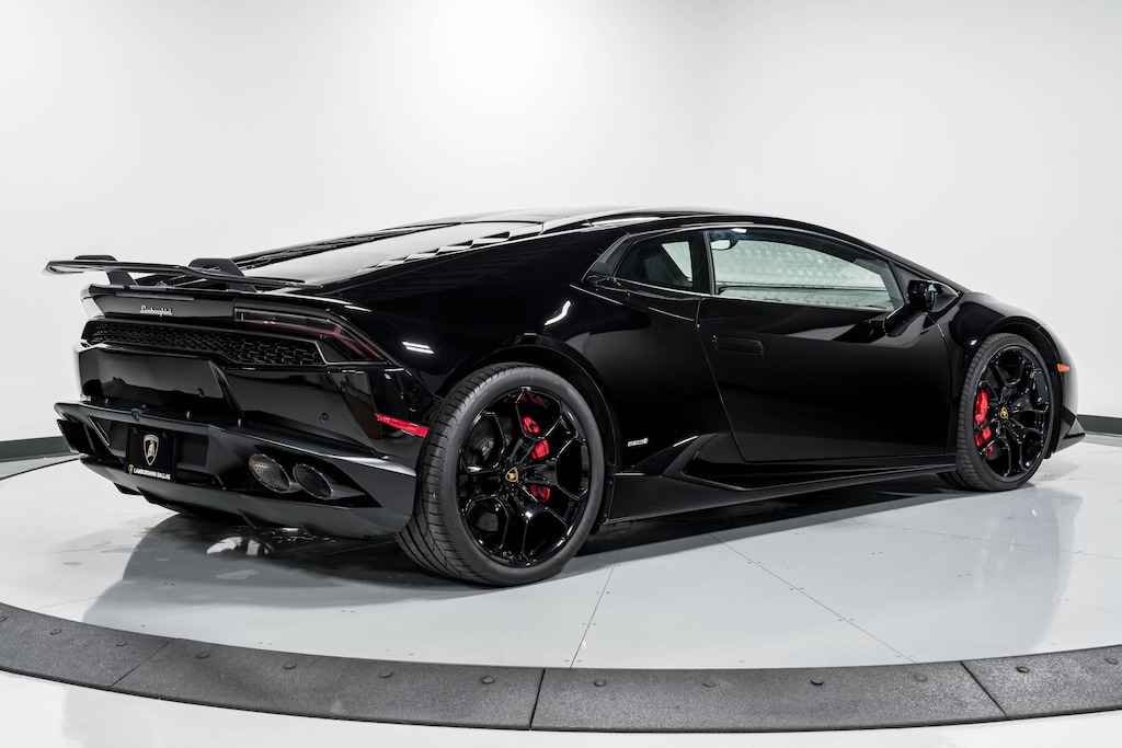 Used 2015 Lamborghini Huracan LP610-4 Coupe