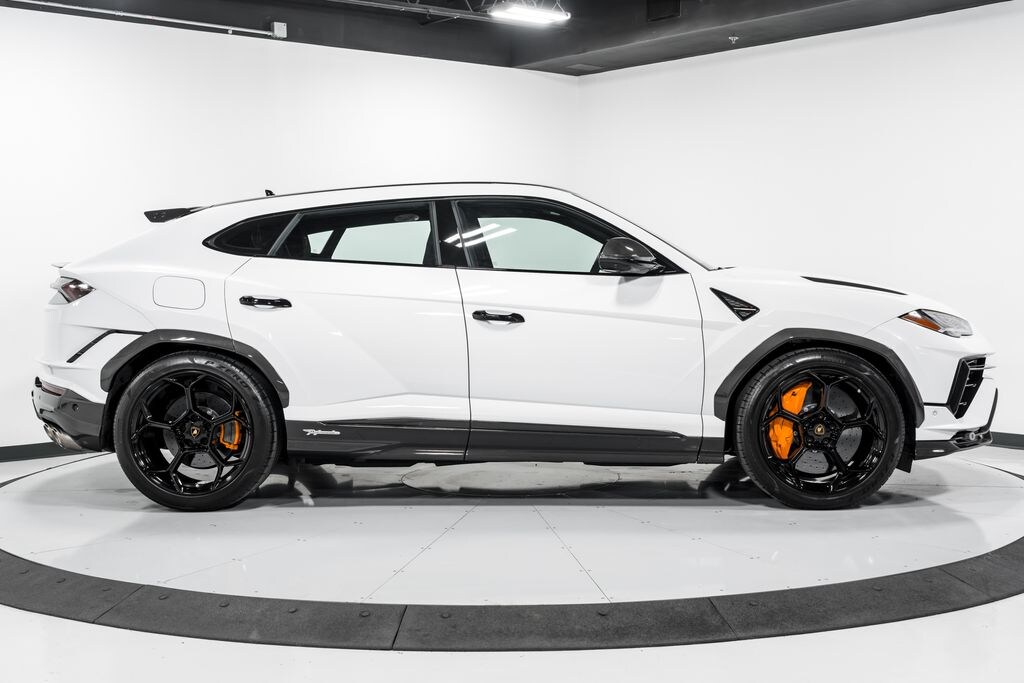 Used 2024 Lamborghini Urus Performante SUV