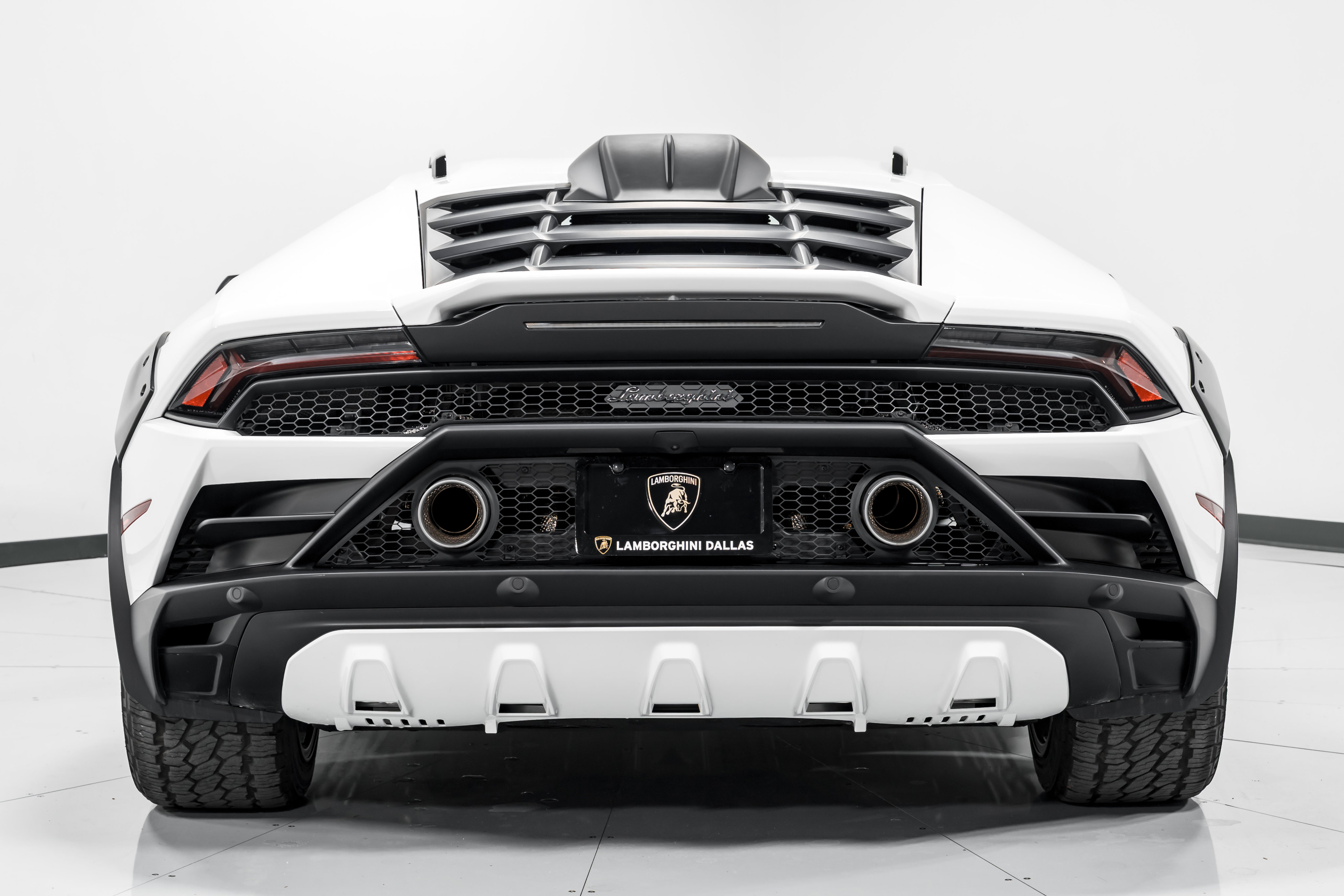Used 2023 Lamborghini Huracan Sterrato Coupe
