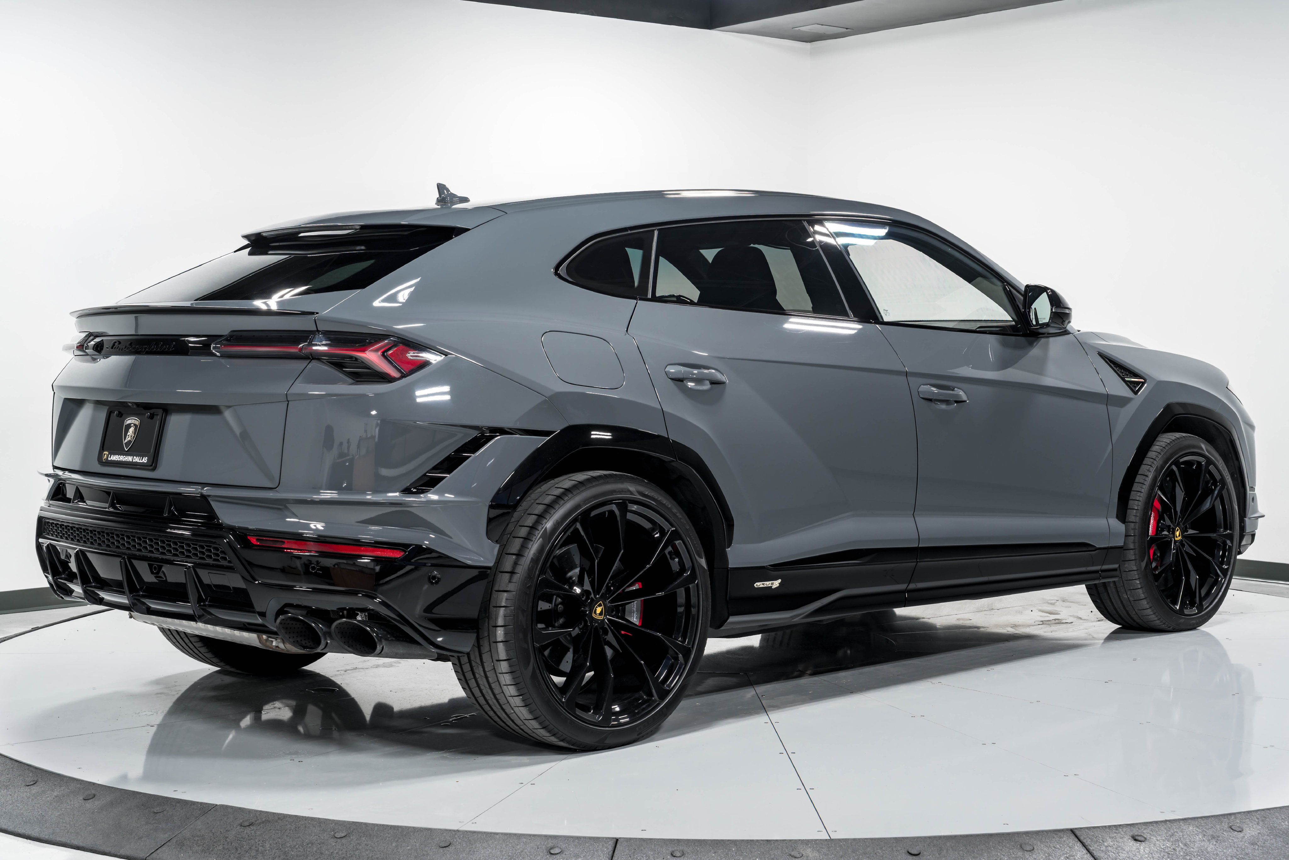 Used 2024 Lamborghini Urus S SUV