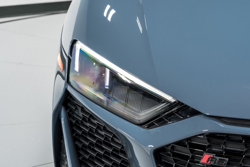 2021 Audi R8 Base - Photo 37