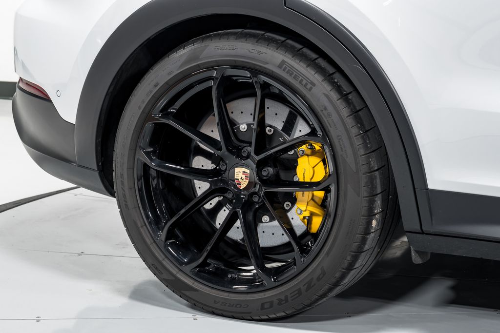 2024 Porsche Cayenne Coup Turbo GT - Photo 53
