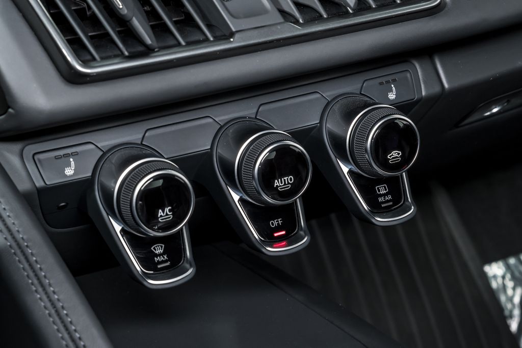 2021 Audi R8 Base - Photo 23