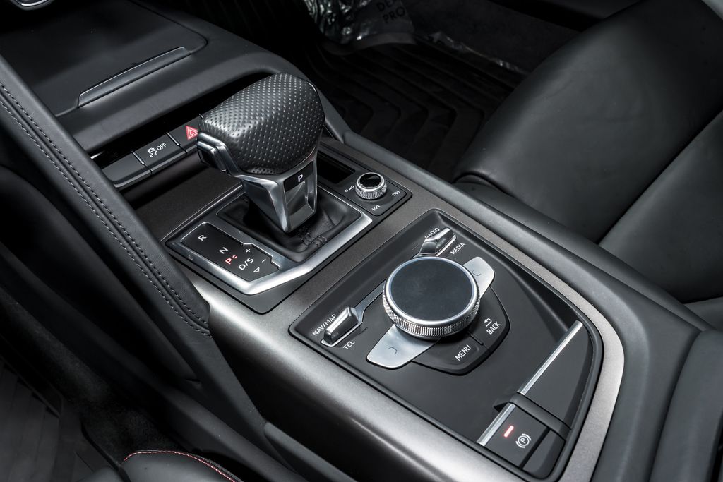 2021 Audi R8 Base - Photo 24