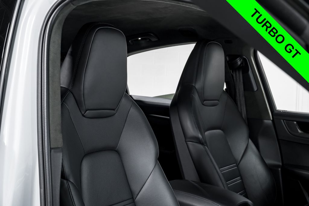 2024 Porsche Cayenne Coup Turbo GT - Photo 40