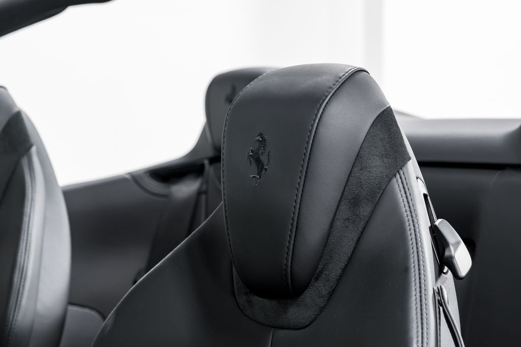 2024 Ferrari Roma Base - Photo 18