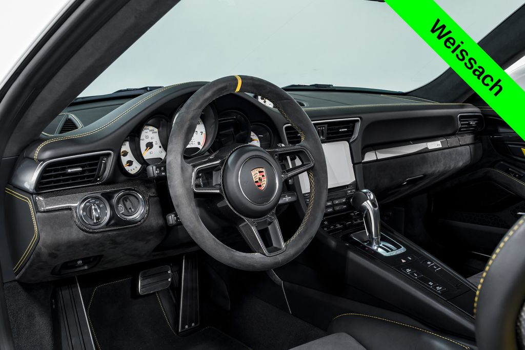 2018 Porsche 911 GT2 RS - Photo 12