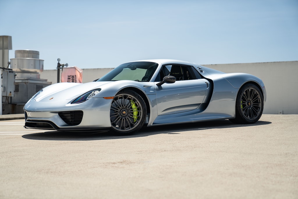Used 2015 Porsche 918 Spyder  Cabriolet