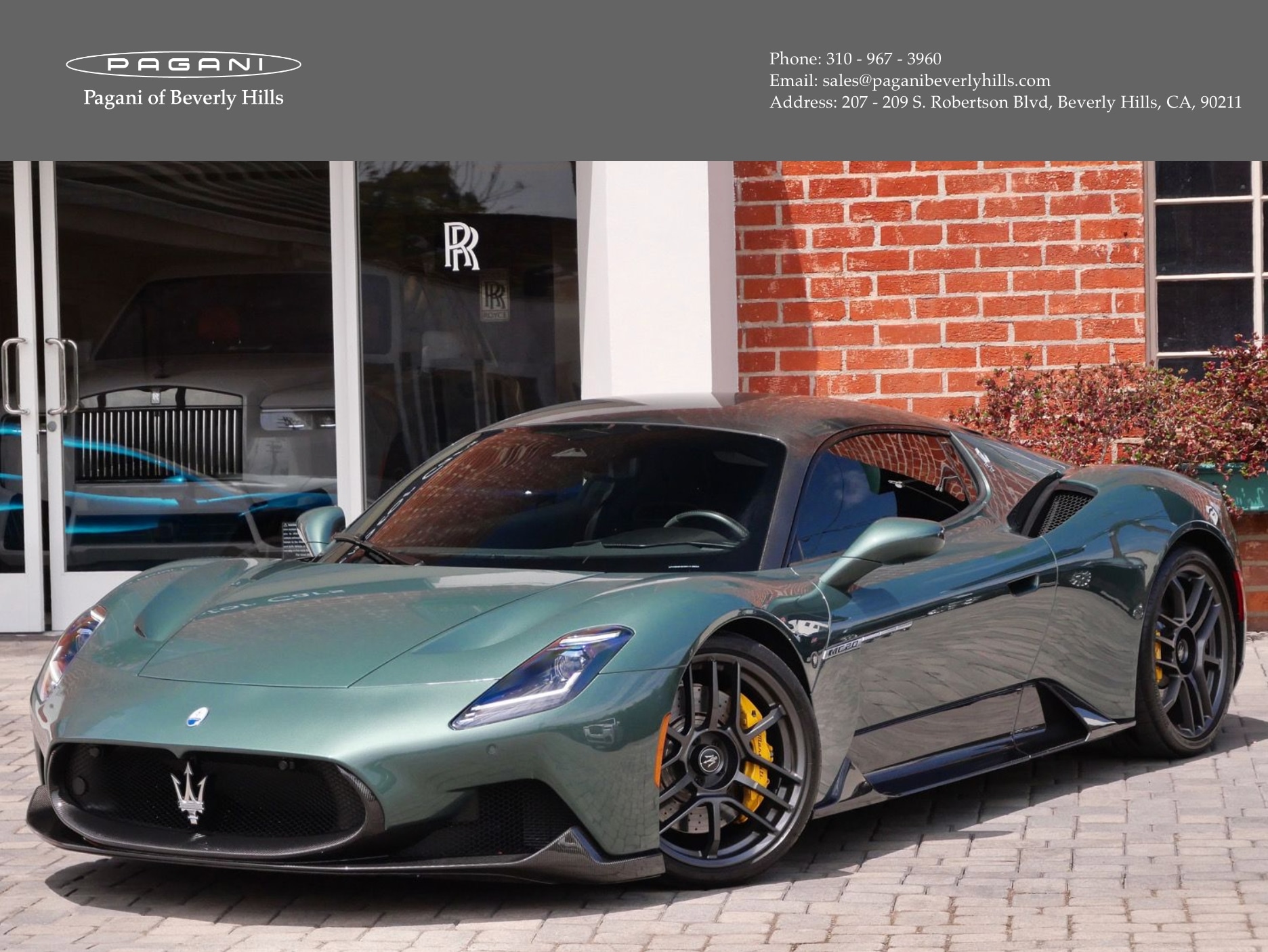 Green (Verde Royale) 2023 Maserati MC20 Coupe Rear-Wheel Drive 8-Speed Dual Clutch