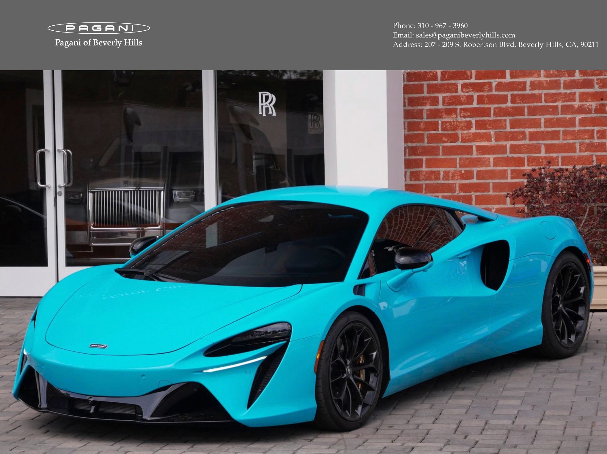 2023 McLaren Artura
