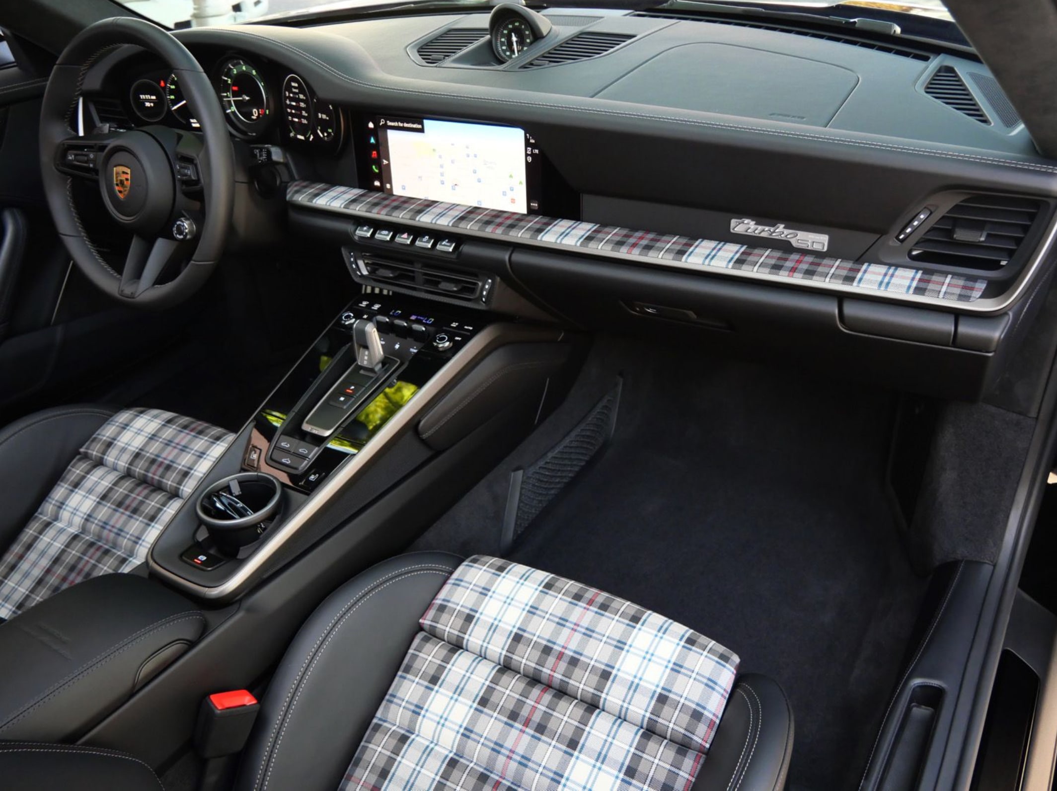 2025 Porsche 911 Turbo - Photo 26