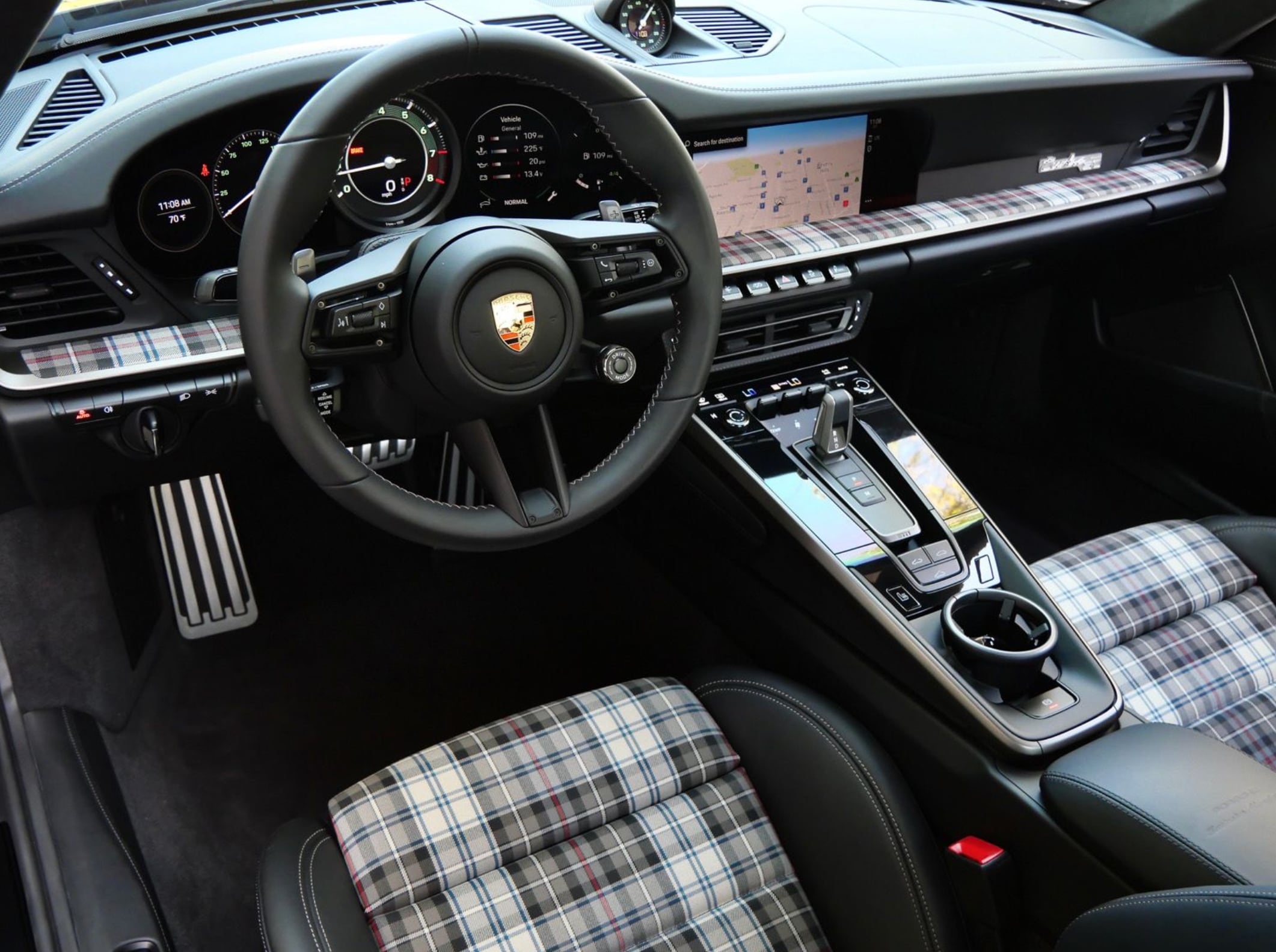2025 Porsche 911 Turbo - Photo 15