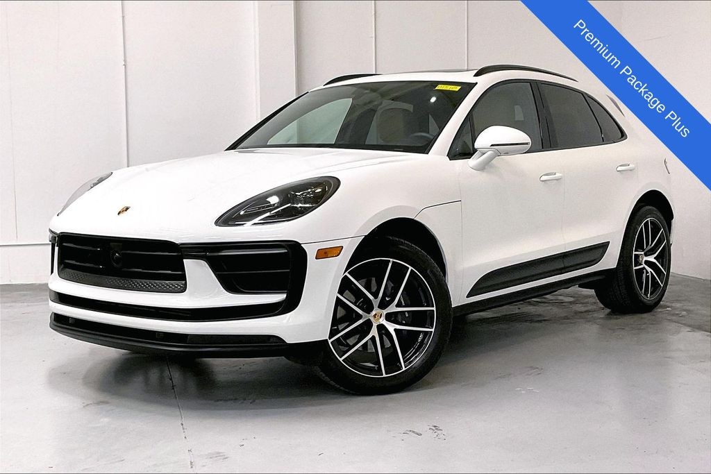 Used 2025 Porsche Macan Base SUV