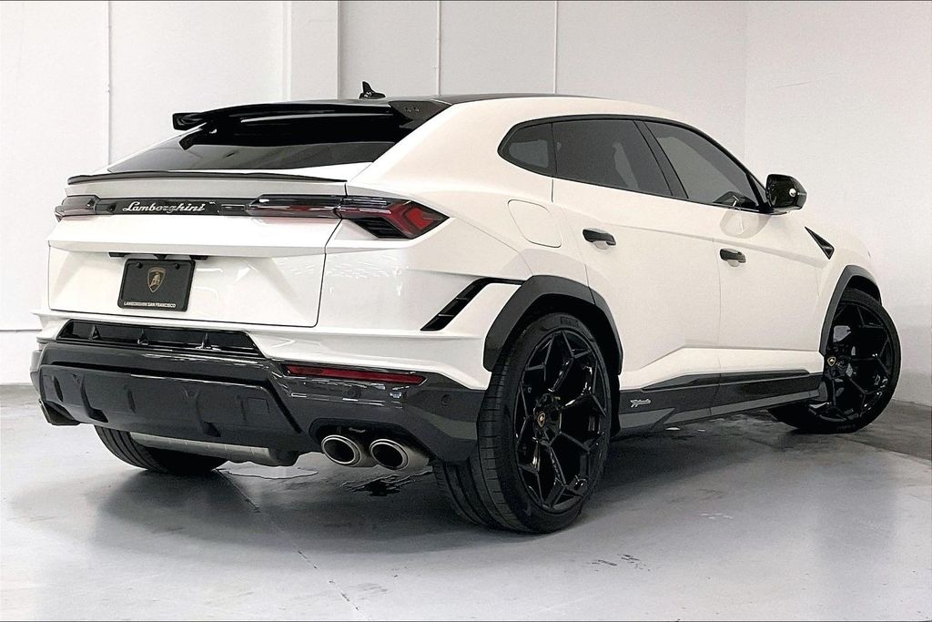 Used 2024 Lamborghini Urus Performante SUV