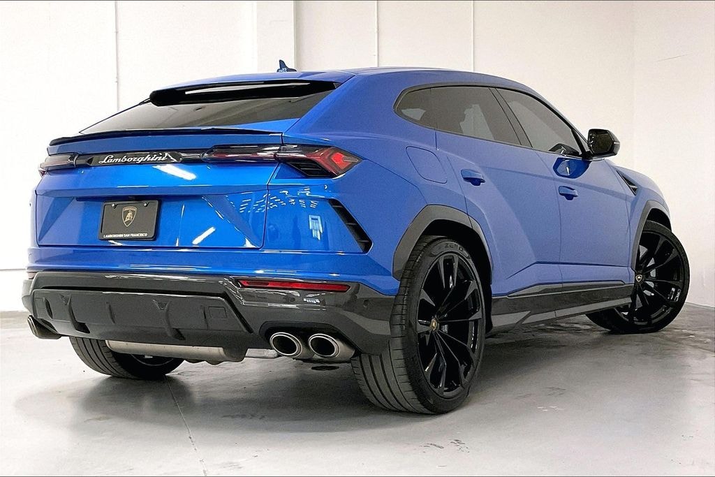 Used 2022 Lamborghini Urus Base SUV