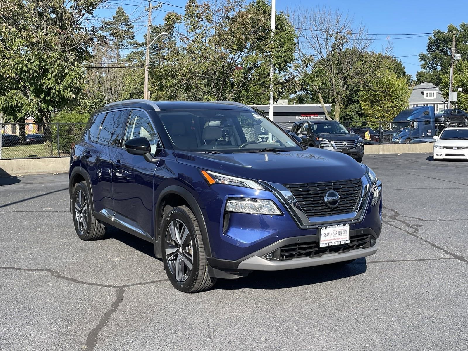 Used 2021 Nissan Rogue SL with VIN JN8AT3CB2MW239647 for sale in Hempstead, NY