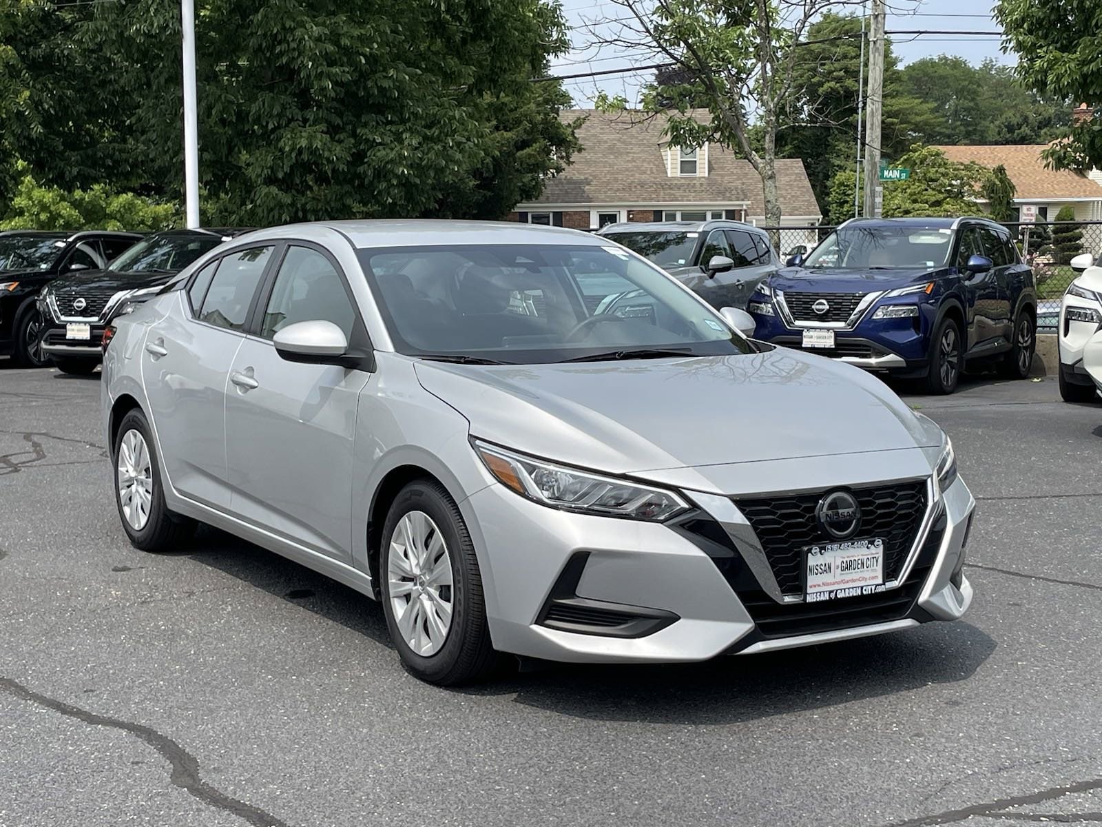 Used 2023 Nissan Sentra S with VIN 3N1AB8BV8PY297348 for sale in Hempstead, NY