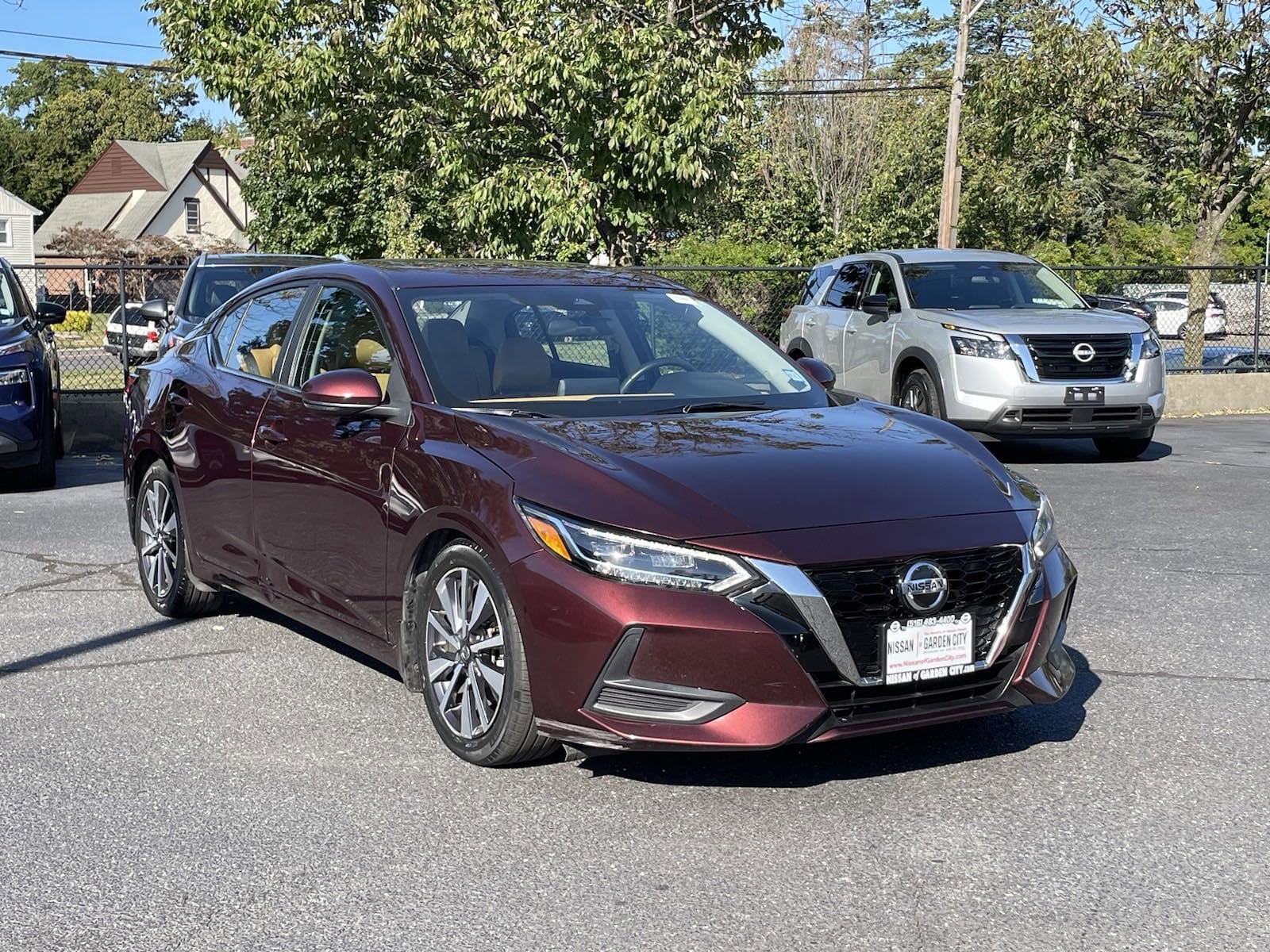 Used 2020 Nissan Sentra SV with VIN 3N1AB8CV6LY208756 for sale in Hempstead, NY