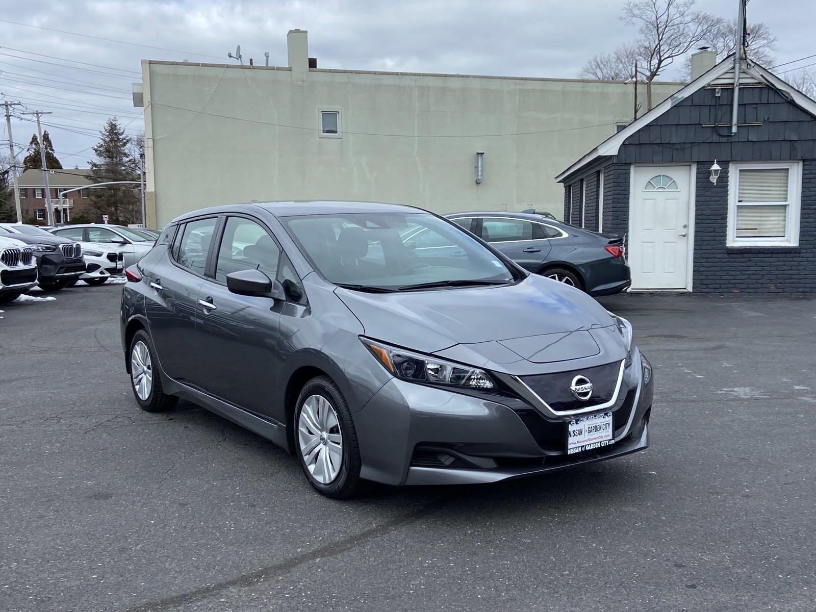 Used 2022 Nissan LEAF S with VIN 1N4AZ1BV2NC551986 for sale in Hempstead, NY