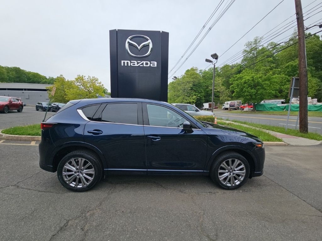 2022 Mazda CX-5 TURBO Signature Auto AWD's photo