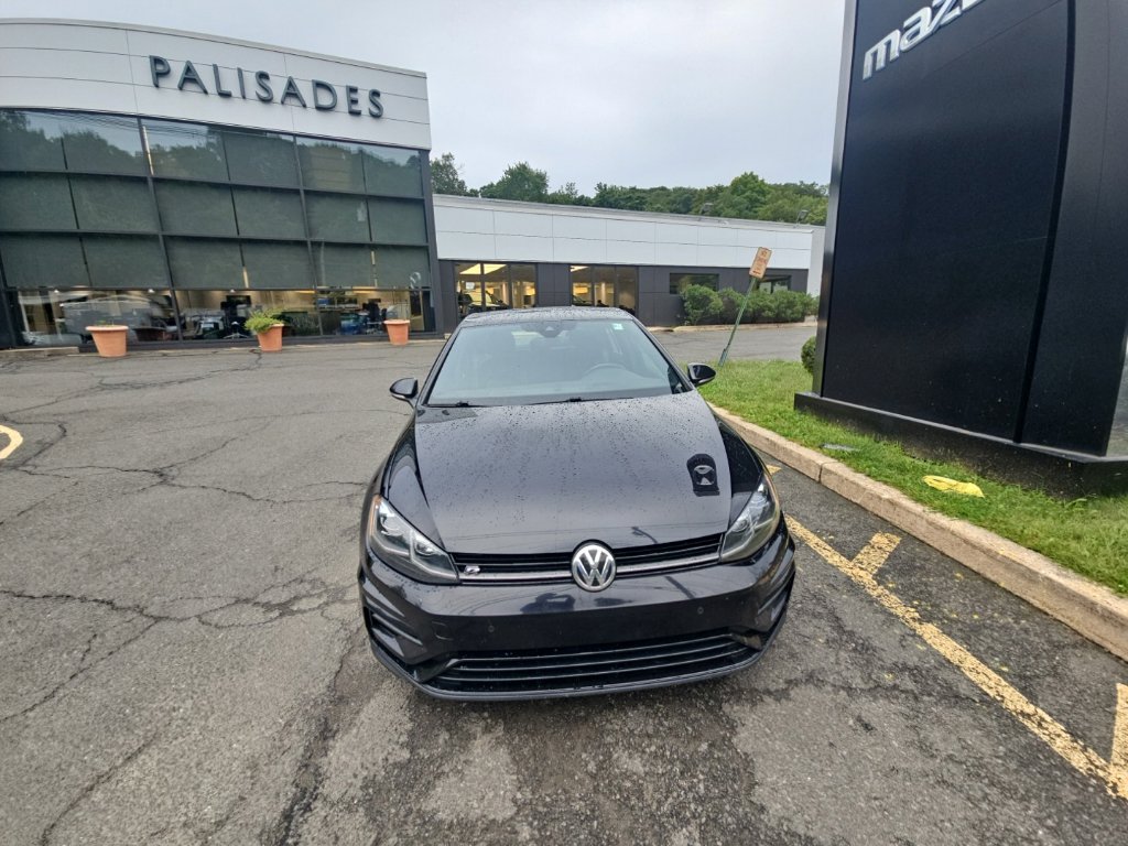 Used 2018 Volkswagen Golf R 2.0T w/DCC & Navigation Hatchback