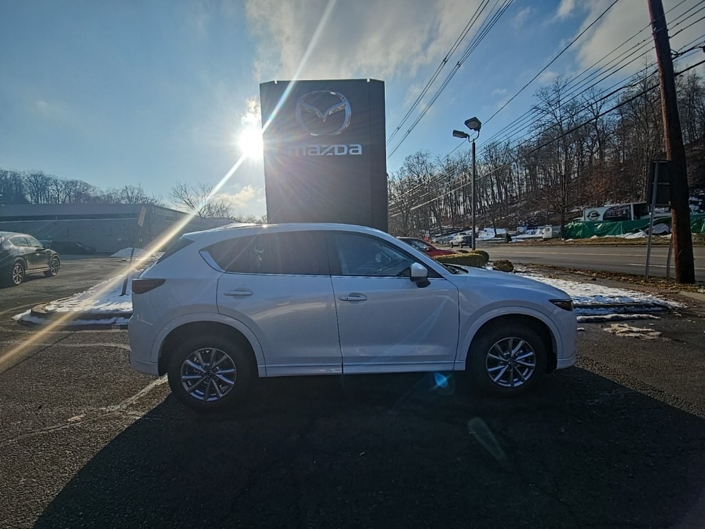 2025 Mazda CX-5 S Select Package's photo