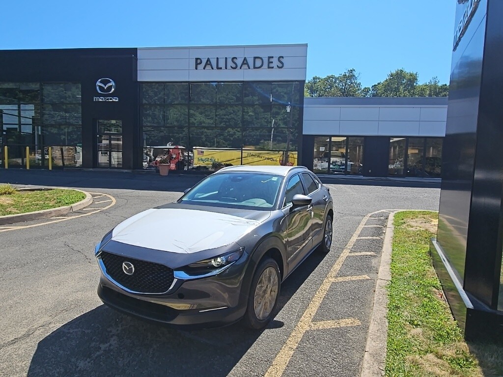 2025 Mazda CX-30 2.5 S Preferred photo 3