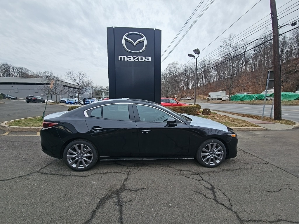 2026 Mazda Mazda3 Preferred's photo