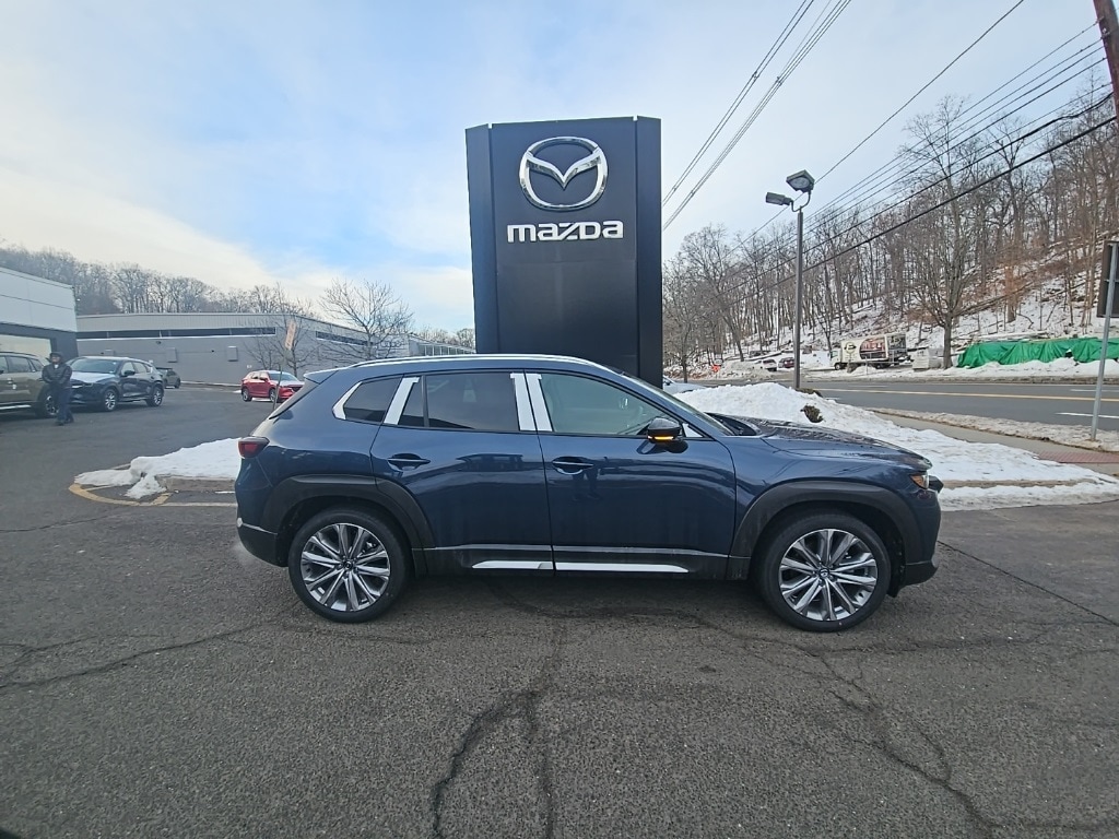 2026 Mazda CX-50 Premium's photo