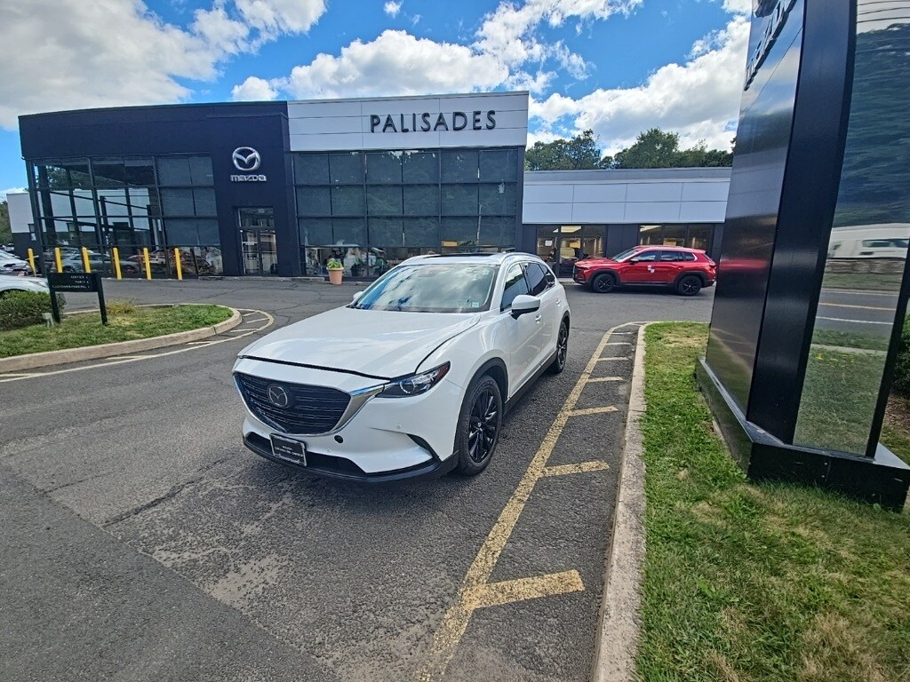 2022 Mazda CX-9 Touring photo 4